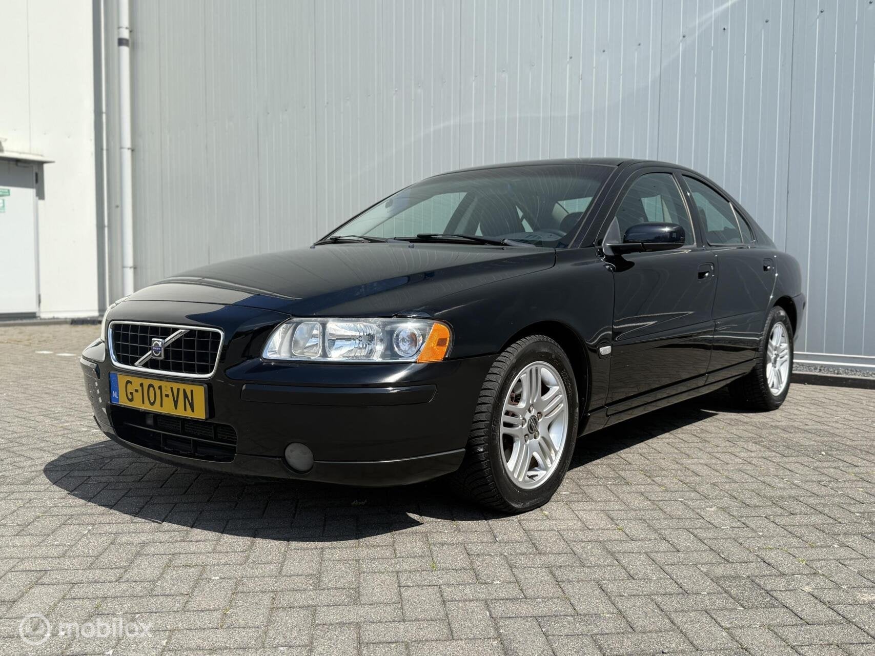Volvo S60 2.5T AWD Kinetic Automaat Airco All Season Cruise, Auto's, Volvo, Gebruikt, Automatische klimaatregeling, 1505 kg, S60