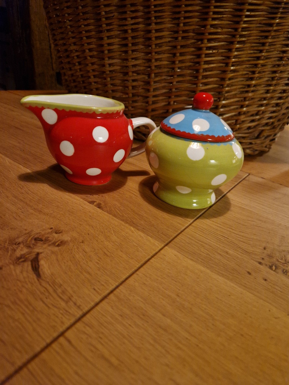 SUIKERPOT & MELKKANNETJE STIPPEN POLKADOT SPIEGELBURG, Overige typen, Ophalen of Verzenden, Zo goed als nieuw, Overige stijlen