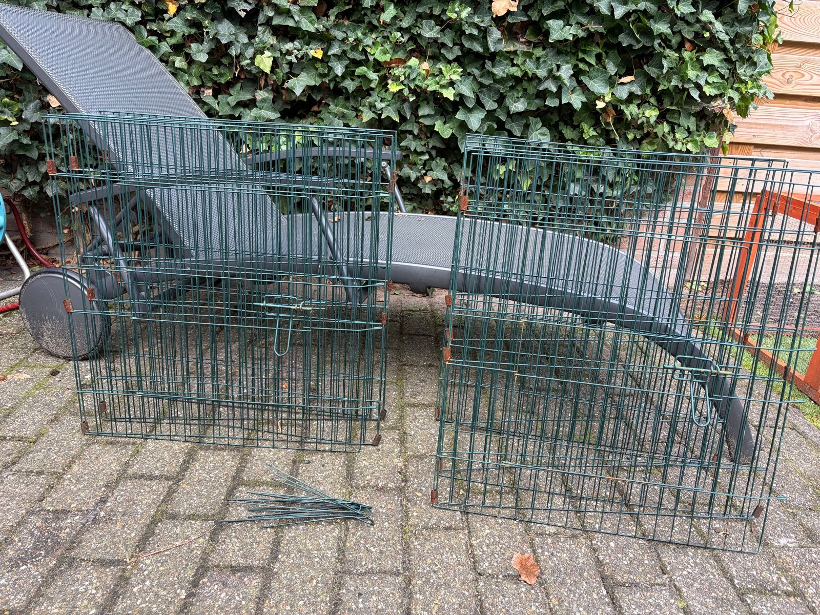 2x konijneren, Ophalen, Gebruikt, Cavia, 60 tot 90 cm