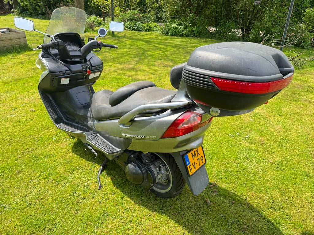 Suzuki Burgman 400 bouwjaar 2006, Motoren, Motoren | Suzuki, Particulier, Scooter, 12 t/m 35 kW, 1 cilinder, Minimaal motorrijbewijs A2