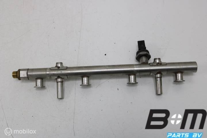 Brandstofrail Audi A3 8V 06K133317G, Auto-onderdelen, Brandstofsystemen, Gebruikt