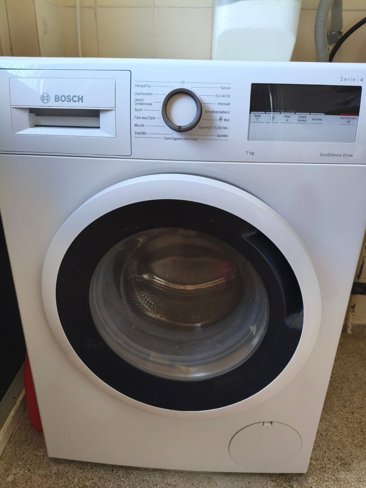 Bosch Serie 4 Wasmachine 7 kg EcoSilence Drive, Ophalen
