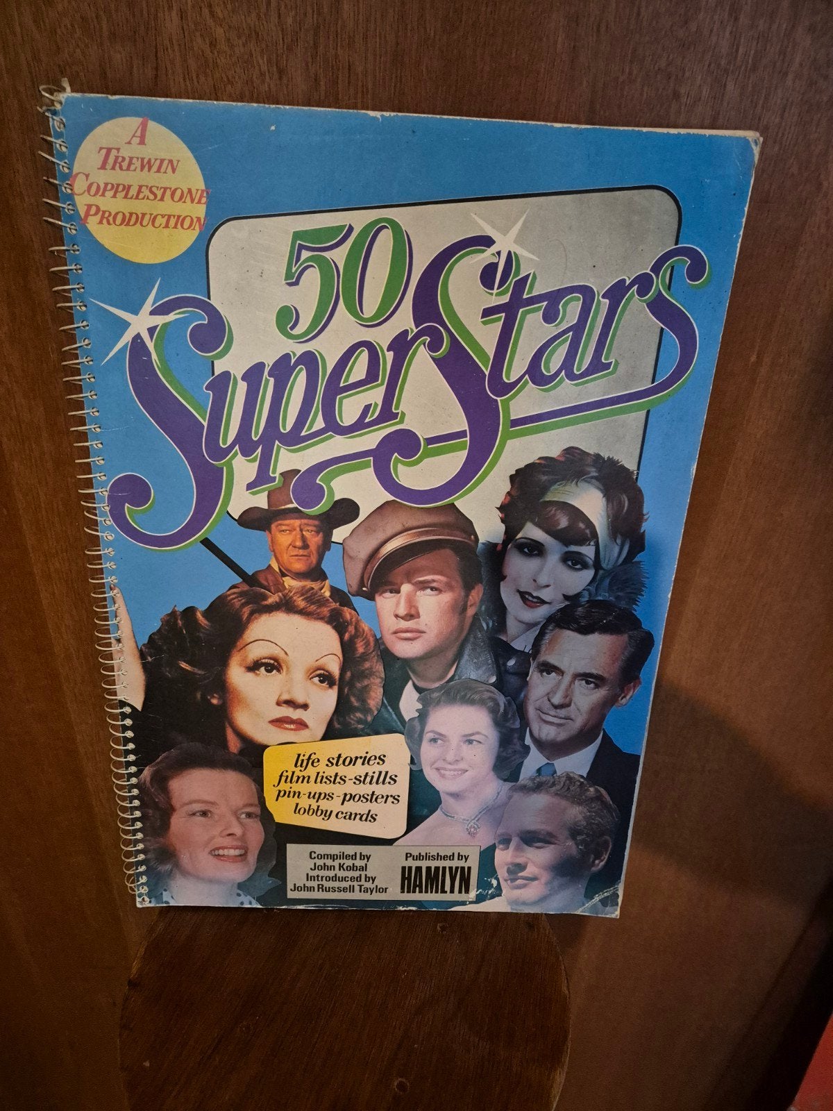 50 Superstars: Filmsterren Boek met Biografieën en Foto's, Boeken, Ophalen of Verzenden, Gelezen, John Kobal, John Russell Taylor