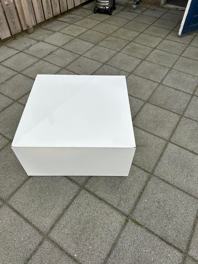 Salontafel 60x60 beschadigd Gratis!, Ophalen, Gebruikt, 50 tot 100 cm, Vierkant