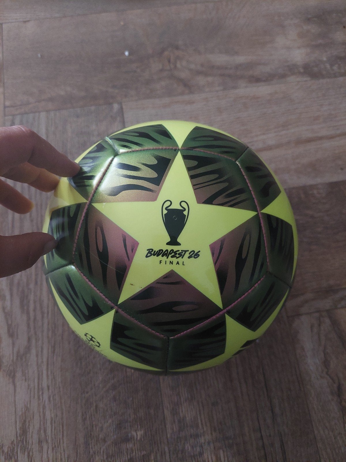 Adidas Champions League Voetbal - Budapest 26 Final, Maat XL, Ophalen of Verzenden, Zo goed als nieuw, Bal