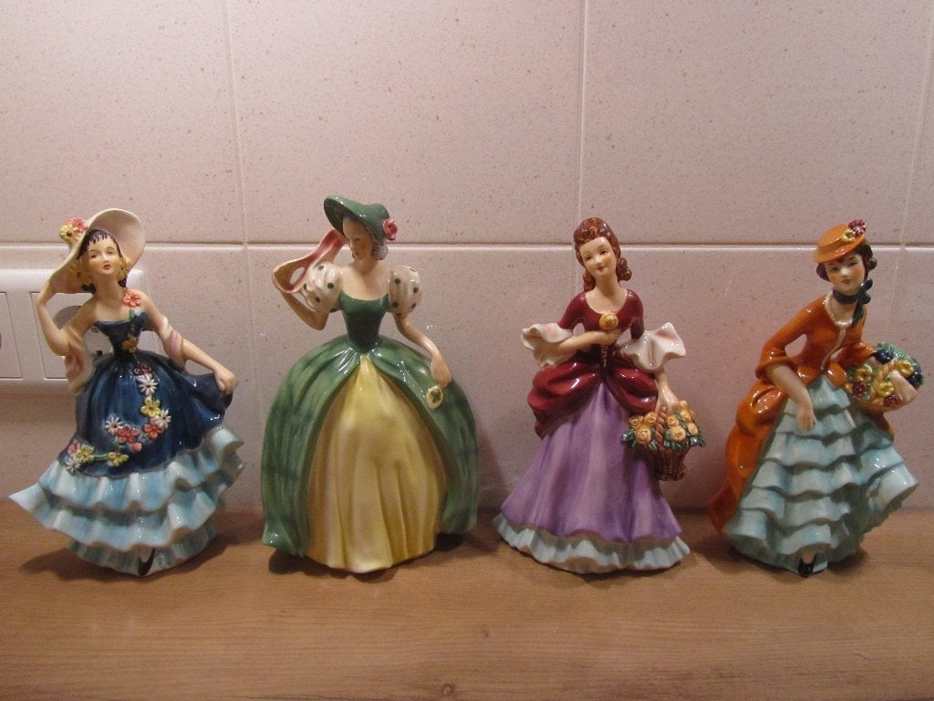 Goebel Beautiful Ladies of Fashion, Ophalen of Verzenden, Zo goed als nieuw, Overige typen