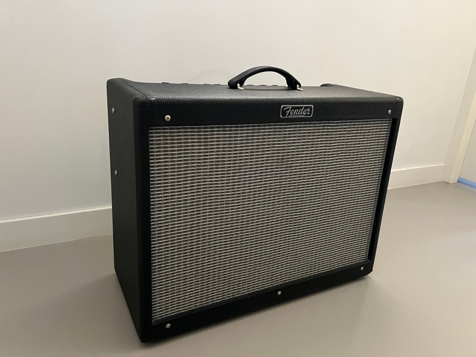 Fender Hot Rod Deluxe III met enclosed cabinet - Nieuwstaat, Ophalen
