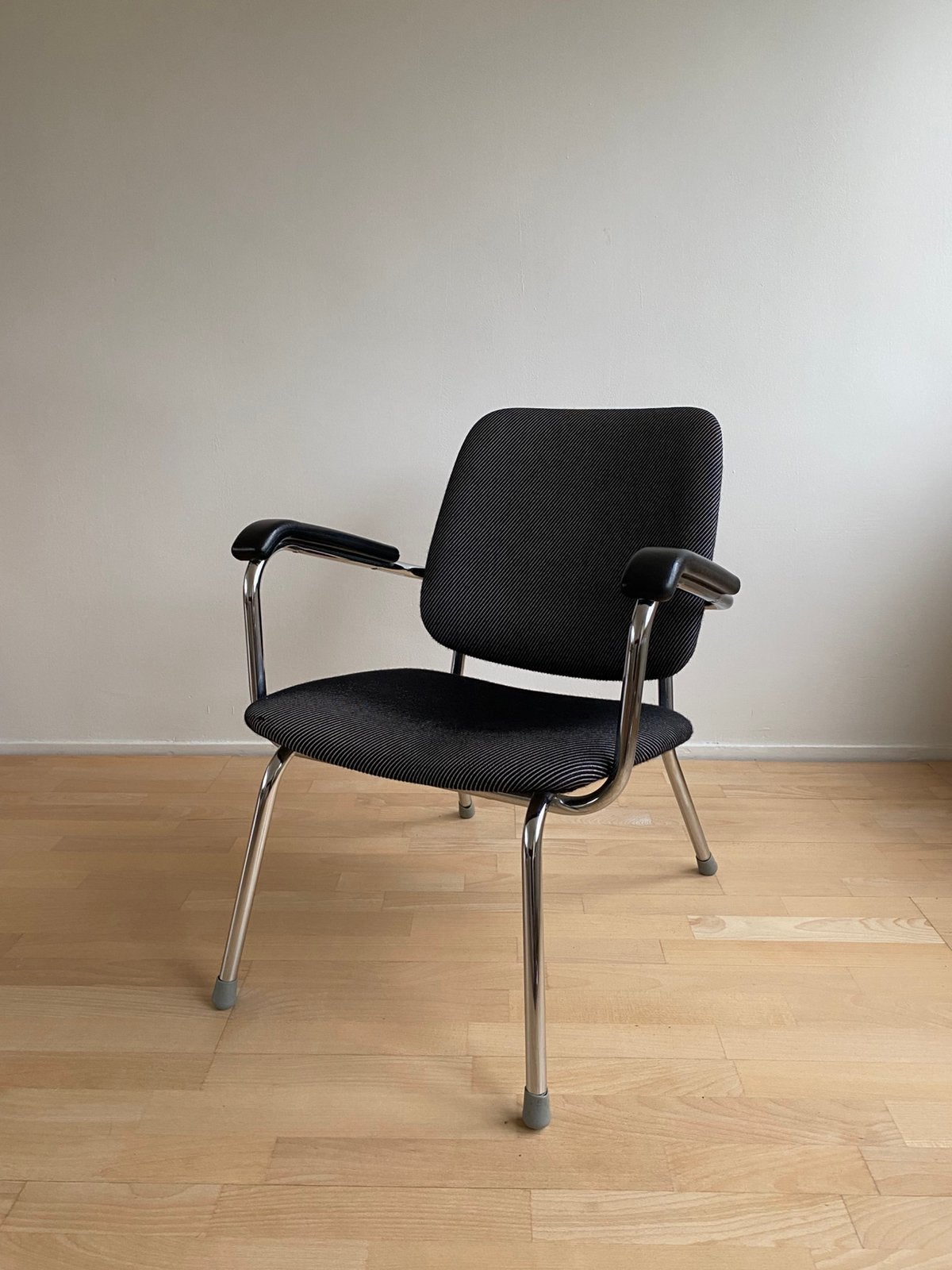 Vintage retro buisframe fauteuil Gispen style, Ophalen, Zo goed als nieuw, Blauw, Eén