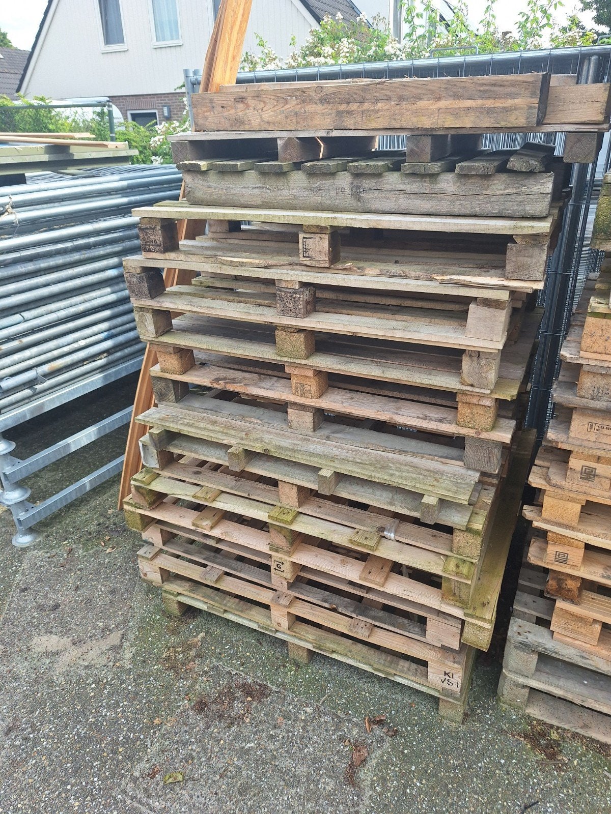 Pallets / haardhout, 3 tot 6 m³, Ophalen of Verzenden