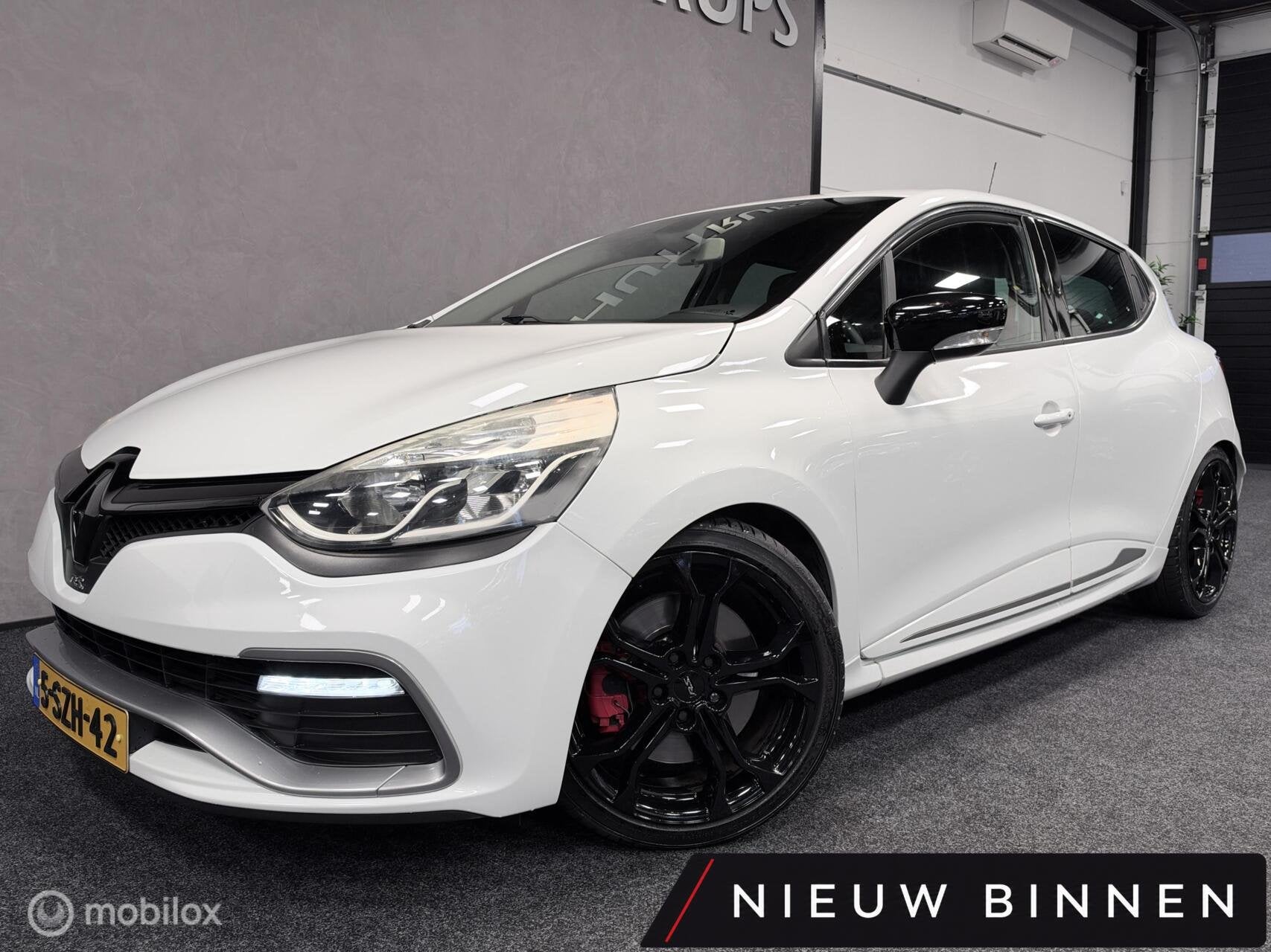 Renault Clio 1.6 R.S. ORIGINEEL NEDERLANDSE AUTO MET NAP, Auto's, Euro 5, 1618 cc, Gebruikt, 4 cilinders