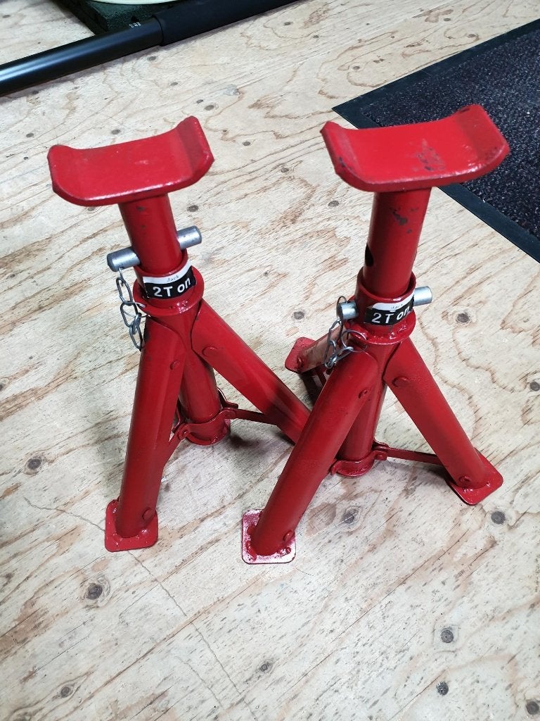 as steunen 2 ton, Ophalen of Verzenden, Zo goed als nieuw, Manueel, Garagekrik