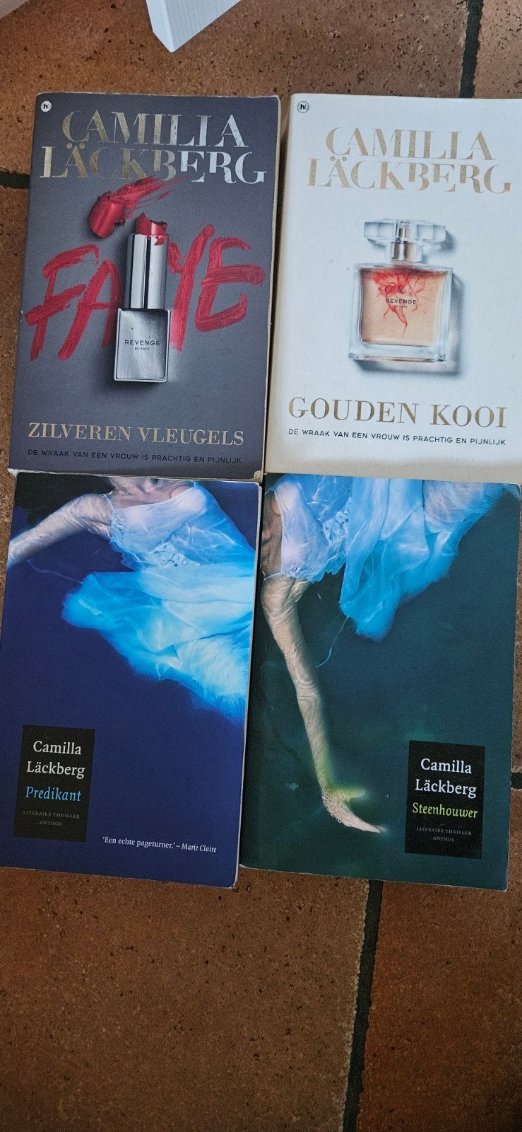 4 boeken van Camilla Läckberg: Faye, Predikant, Steenhouwer, Boeken, Ophalen of Verzenden, Gelezen, Camilla Läckberg