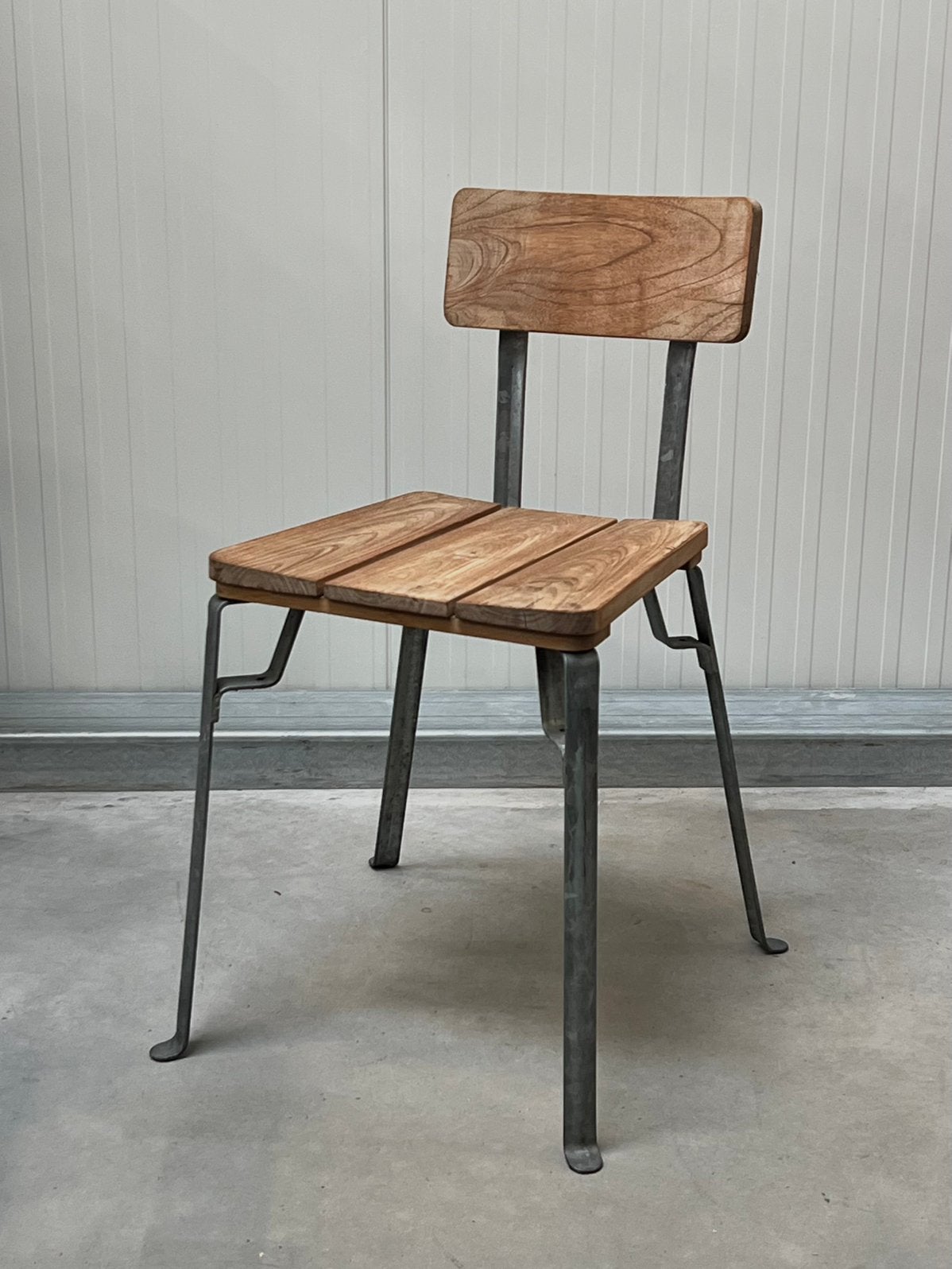 Piet Hein Eek eetkamerstoelen 2x eettafelstoelen prijs p/st, Gebruikt, Twee, Bruin, .