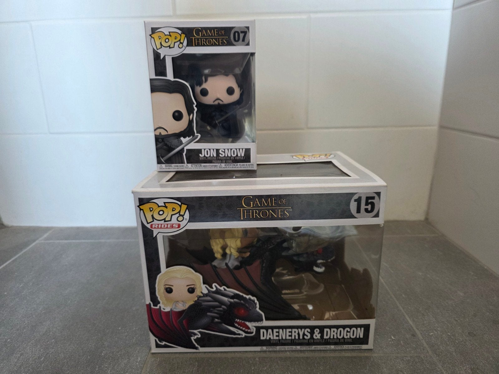 Funko Pop! Game of Thrones: Daenerys & Drogon + Jon Snow, Ophalen, Nieuw