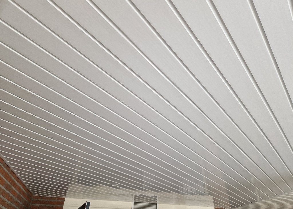 Kunststof schroten voor wand- en plafondbekleding - z.g.a.n., Ophalen, Zo goed als nieuw