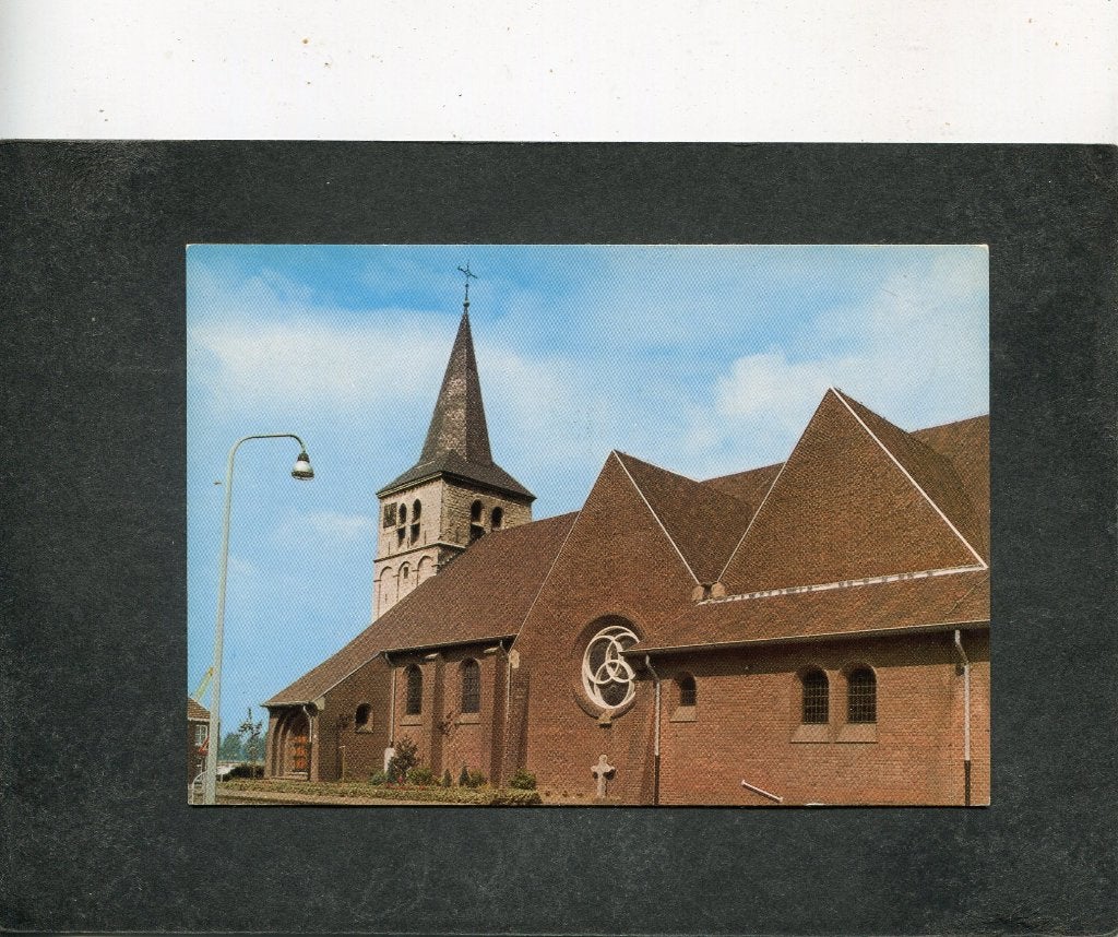 Ansicht Maasbracht - R.K. Kerk, Verzenden, 1980 tot heden, Ongelopen, Limburg
