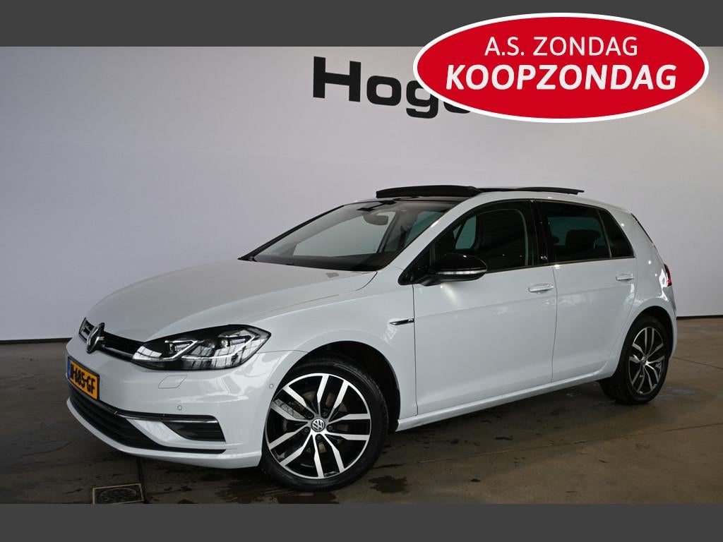 Volkswagen Golf 1.5 TSI R-Line Automaat Apple CarPlay Naviga, Stof, Wit, Bedrijf, Golf