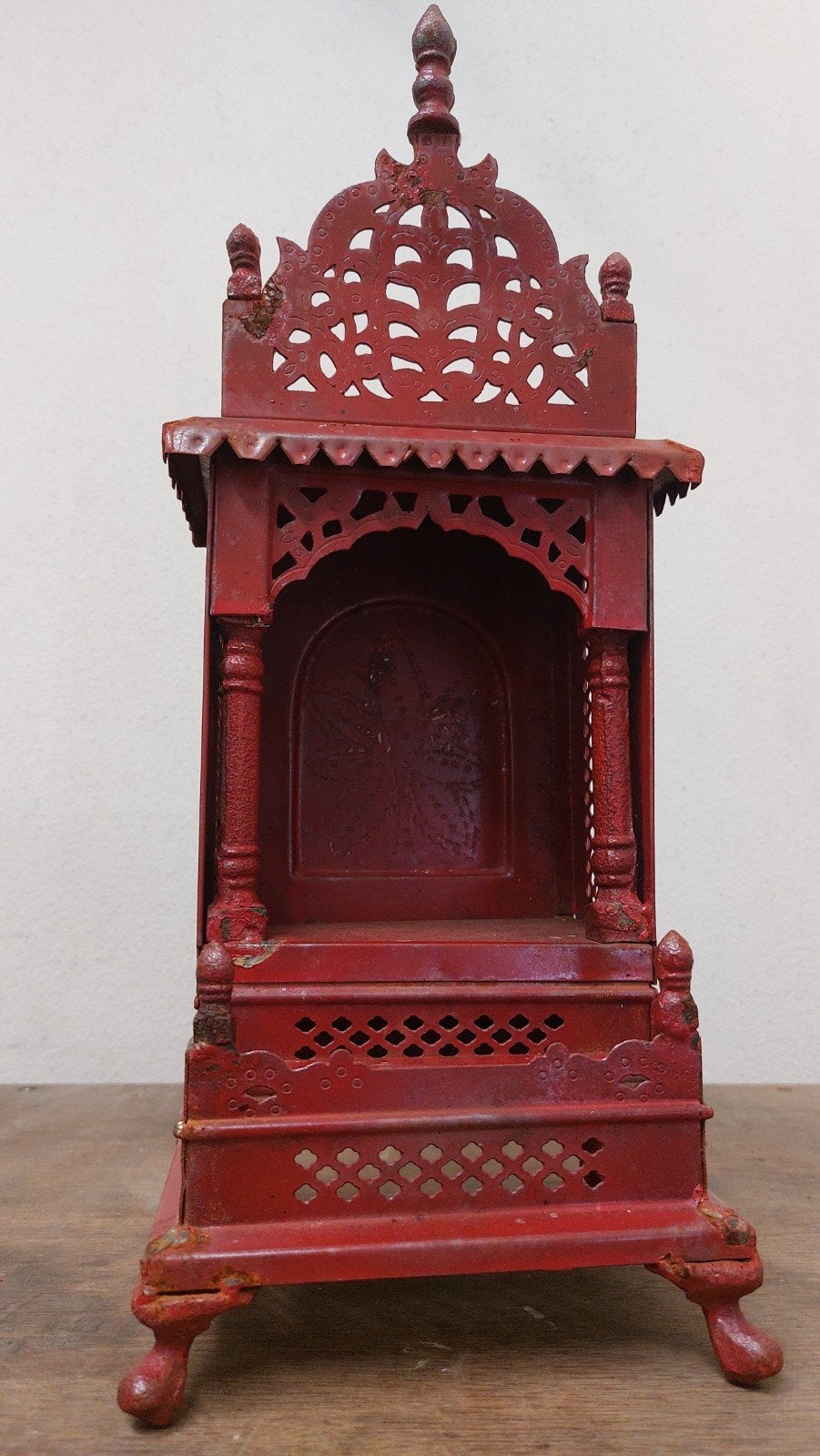 Oud ijzeren tempeltje - Rood gedecoreerd miniatuur heiligdom, Verzenden