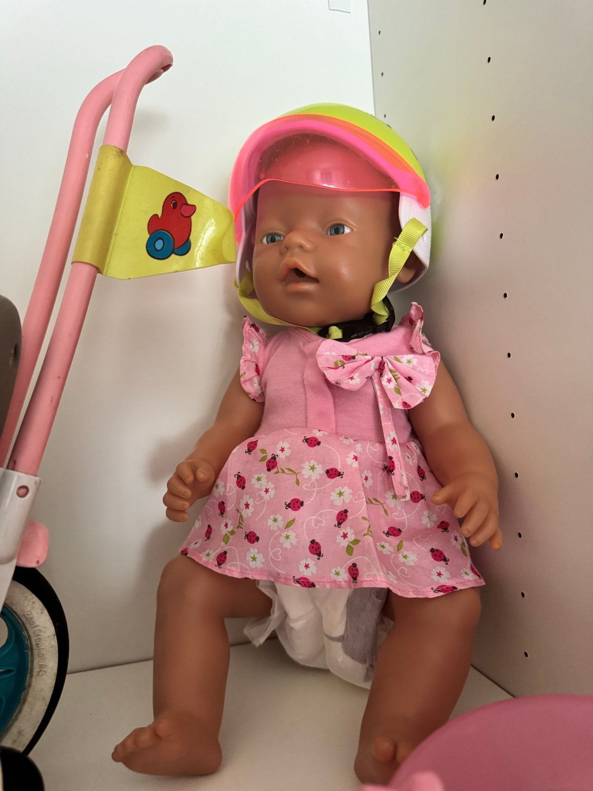 Baby Born pop met driewieler en accessoires, Ophalen of Verzenden, Gebruikt, Babypop