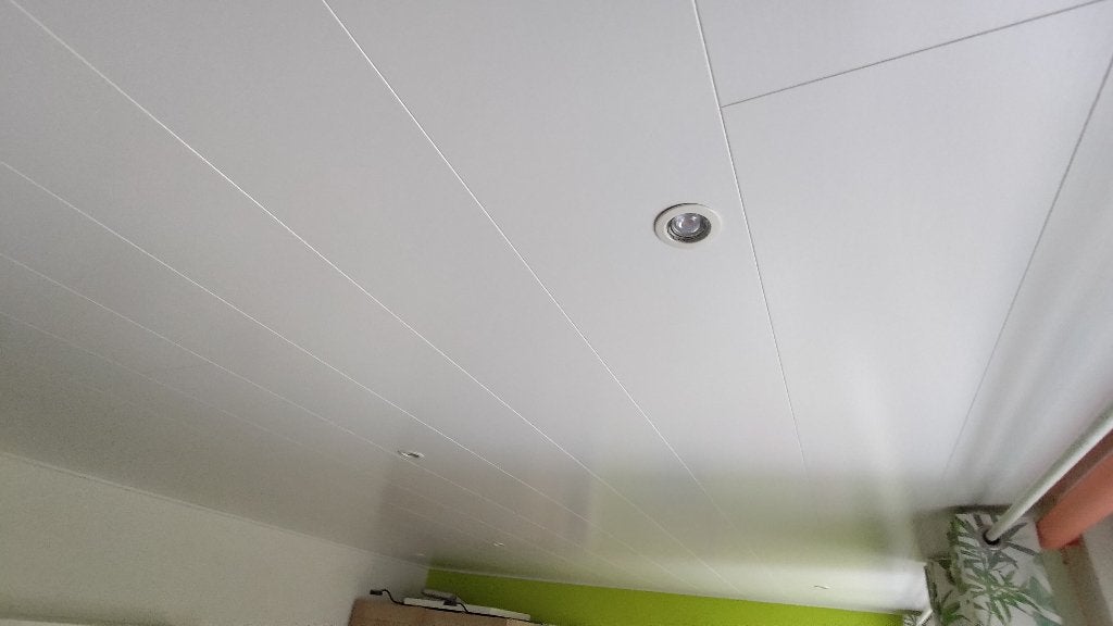 Witte plafondpanelen 10 m2, verlaagd plafond m. inbouwspots, Ophalen, Zo goed als nieuw, Overige materialen, Minder dan 20 mm