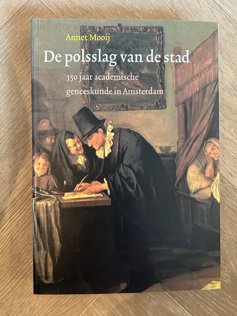 De polsslag van de stad: 350 jaar academische geneeskunde, Ophalen of Verzenden, 20e eeuw of later, Zo goed als nieuw