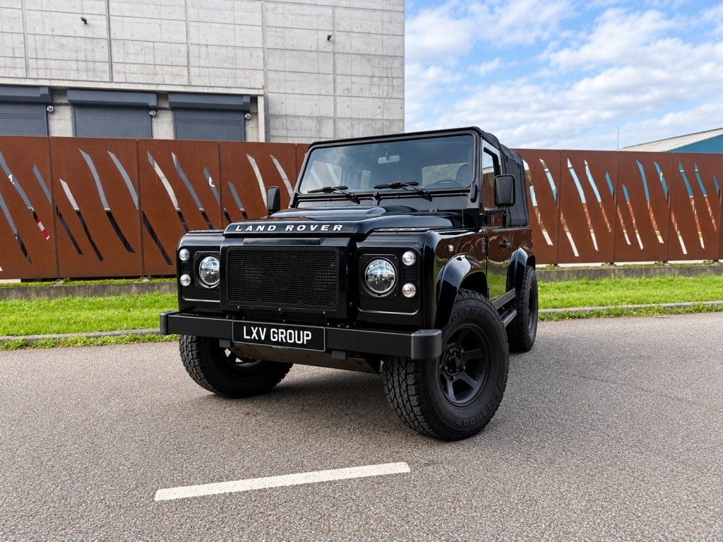 LAND ROVER Defender 90 90 2.4D 122pk Commercial Softtop, Auto's, 4 cilinders, 4 stoelen, Bedrijf, Vierwielaandrijving