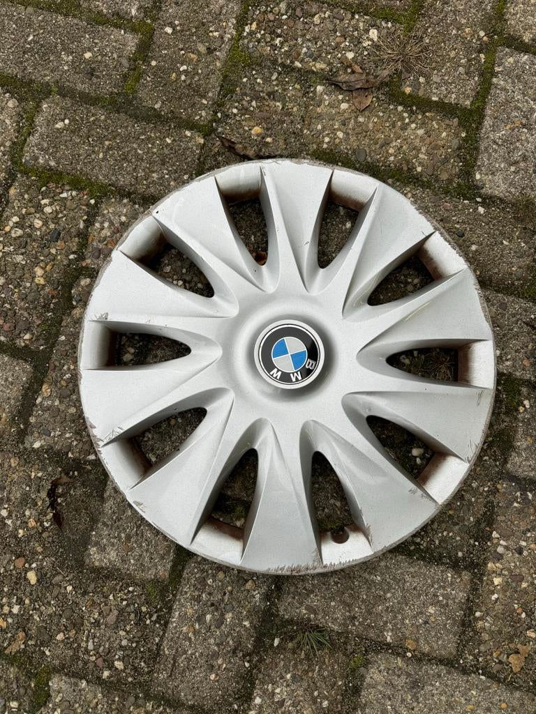 BMW wieldoppen 1 serie e87 e81 16 inch 3 stuks, Ophalen of Verzenden, Gebruikt