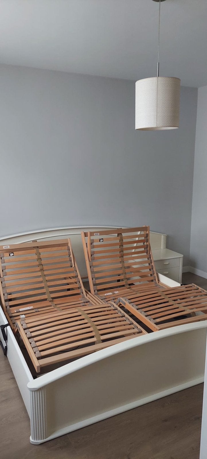 Groot bed te koop! Elektrisch verstelbaar, Ophalen, Overige materialen, 210 cm, Tweepersoons