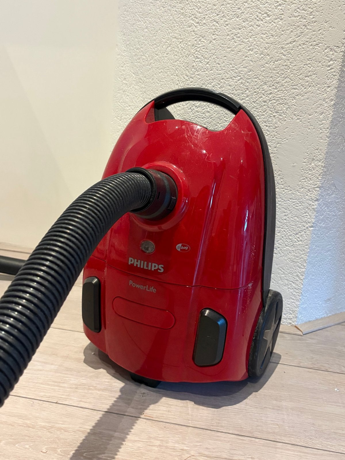 Philips PowerLife stofzuiger met 7 extra stofzuigerzakken, Inclusief accessoires, Gebruikt, Philips, Sledestofzuiger