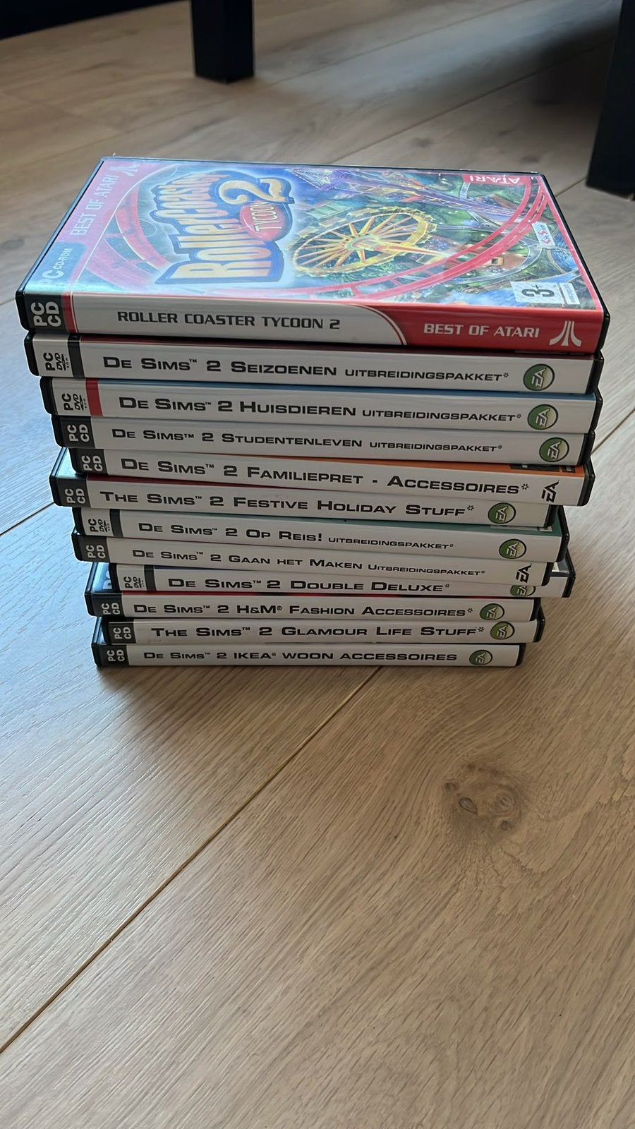 Diverse pc games sims 2 en Roller coaster tycoon 2, Spelcomputers en Games, Ophalen, Gebruikt, 1 speler, Vanaf 3 jaar