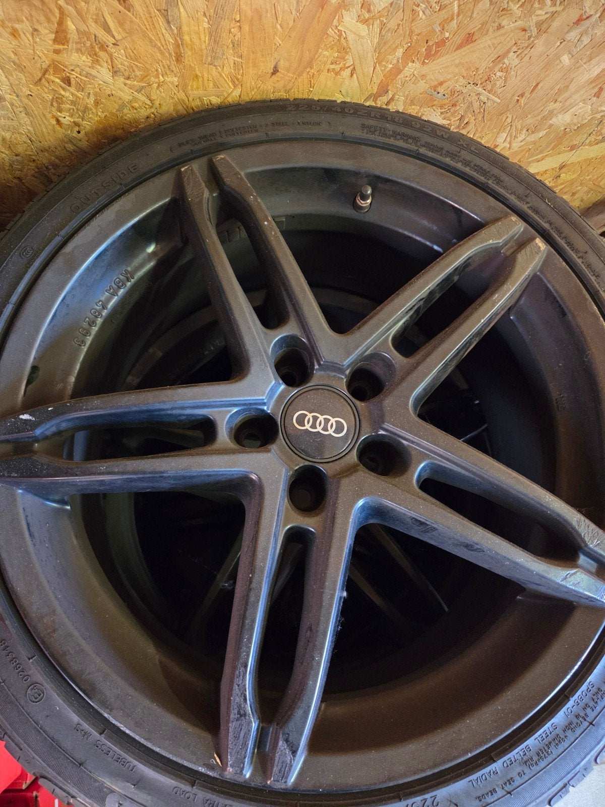 Velg met band, 18 inch, Ophalen of Verzenden, Zomerbanden, 225 mm