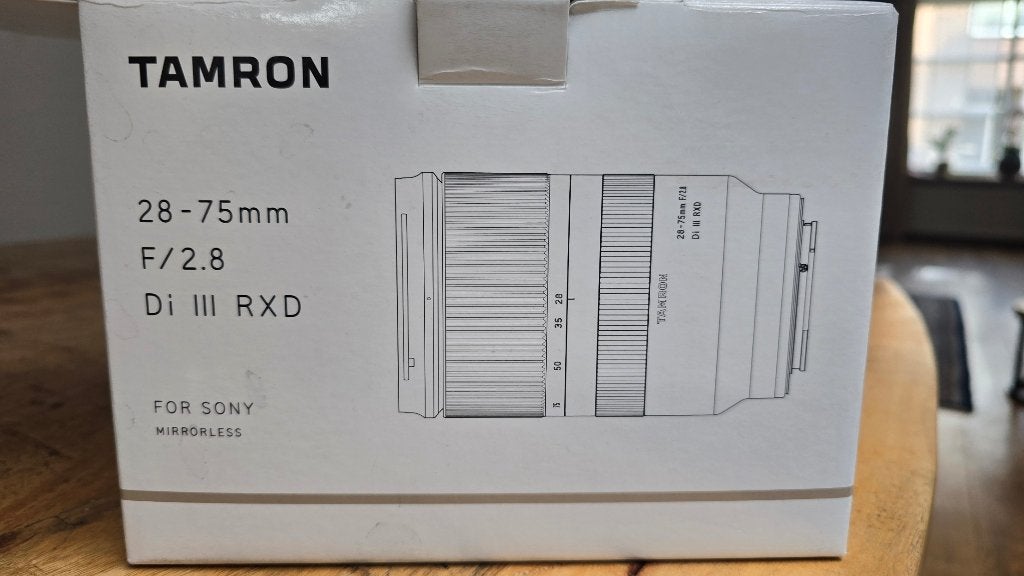 Tamron 28-75mm F/2.8 Di III RXD lens voor Sony E-mount, Audio, Tv en Foto, Fotografie | Lenzen en Objectieven, Ophalen of Verzenden