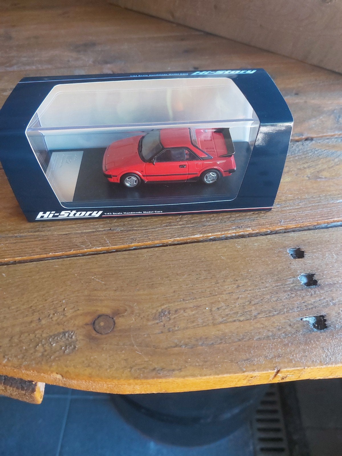 MODELAUTO 1-43 HI-STORY TOYOTA MR2 AW11 ROOD, Hobby en Vrije tijd, Ophalen of Verzenden, Zo goed als nieuw, Auto, Overige merken