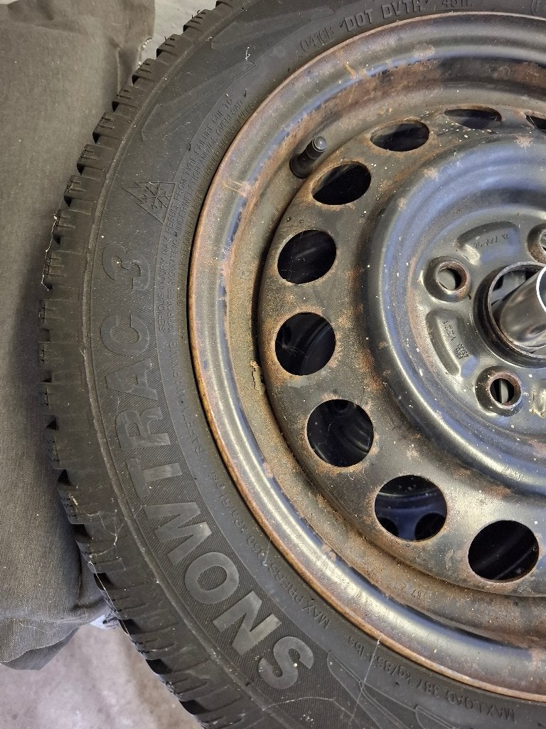 Vredestein Snowtrac winterbanden 155/65 R14, Auto-onderdelen, Banden en Velgen, Ophalen, 14 inch, Gebruikt, 155 mm