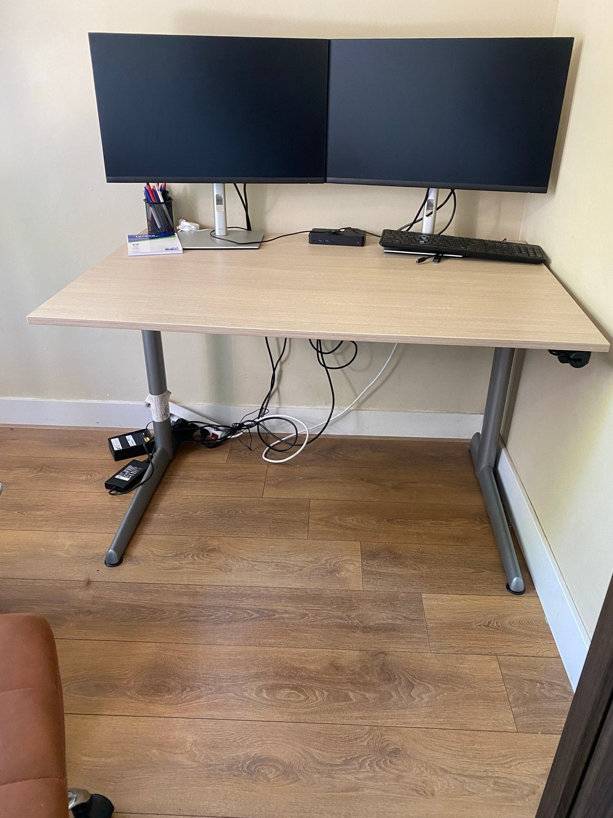 Zit-sta bureau - Ergonomisch en verstelbaar 120x80, Ophalen, Zit-sta bureau, Gebruikt, 120 cm
