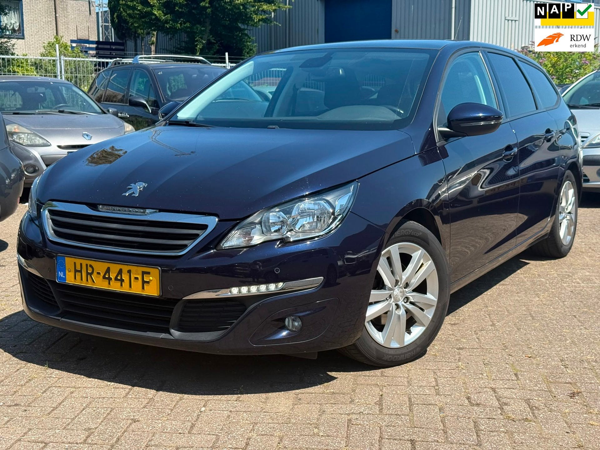 Peugeot 308 SW 1.6 BlueHDI Blue Lease Executive Pack, Auto's, Peugeot, Voorwielaandrijving, Gebruikt, 4 cilinders, Blauw