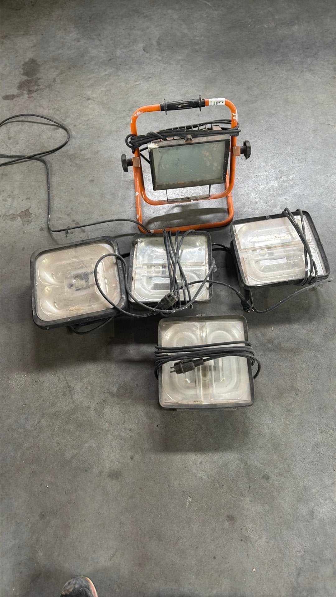 Diverse bouwlampen, Doe-het-zelf en Verbouw, Ophalen of Verzenden, Gebruikt, Minder dan 50 watt, Lamp