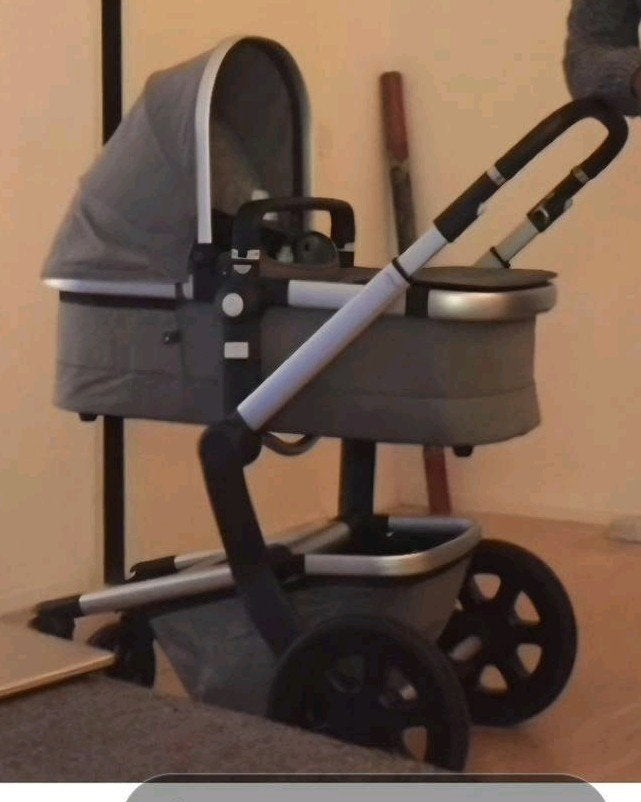 Joolz Day 3 Kinderwagen Grijs met Zwart Lederen Handgreep, Zo goed als nieuw, Met reiswieg, Ophalen, Kinderwagen