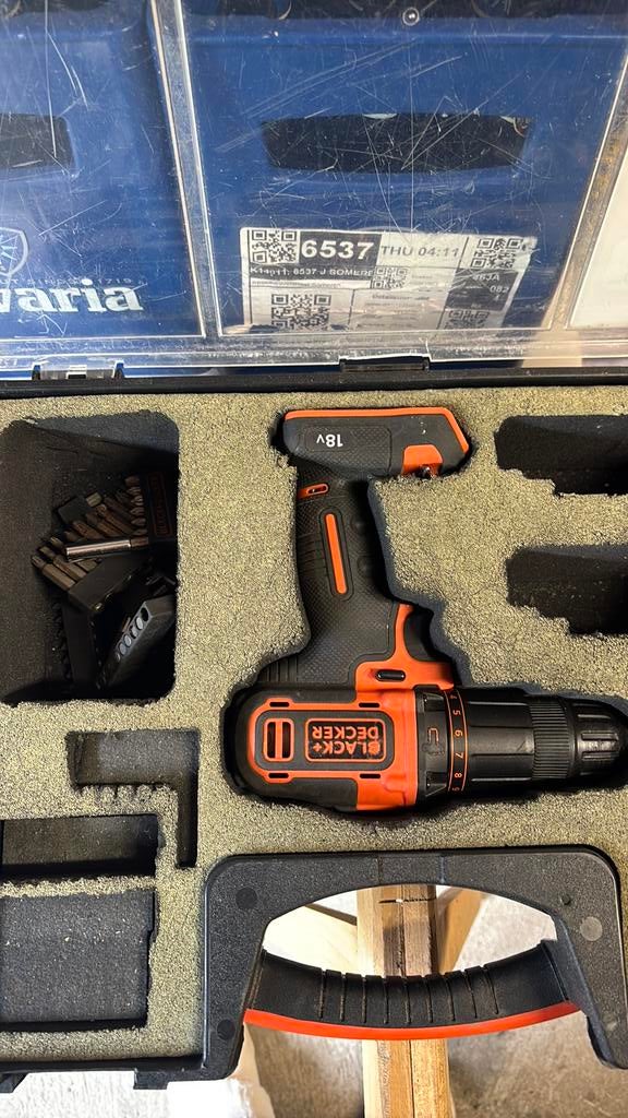 Boormachine met klopfunctie, Ophalen, Boor- en/of Breekhamer, Variabele snelheid, Gebruikt