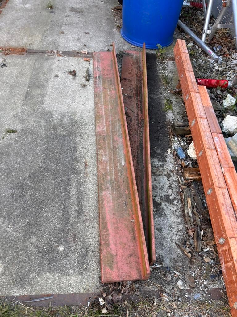 Hoekstaal150x100x10x1490mm, Ophalen