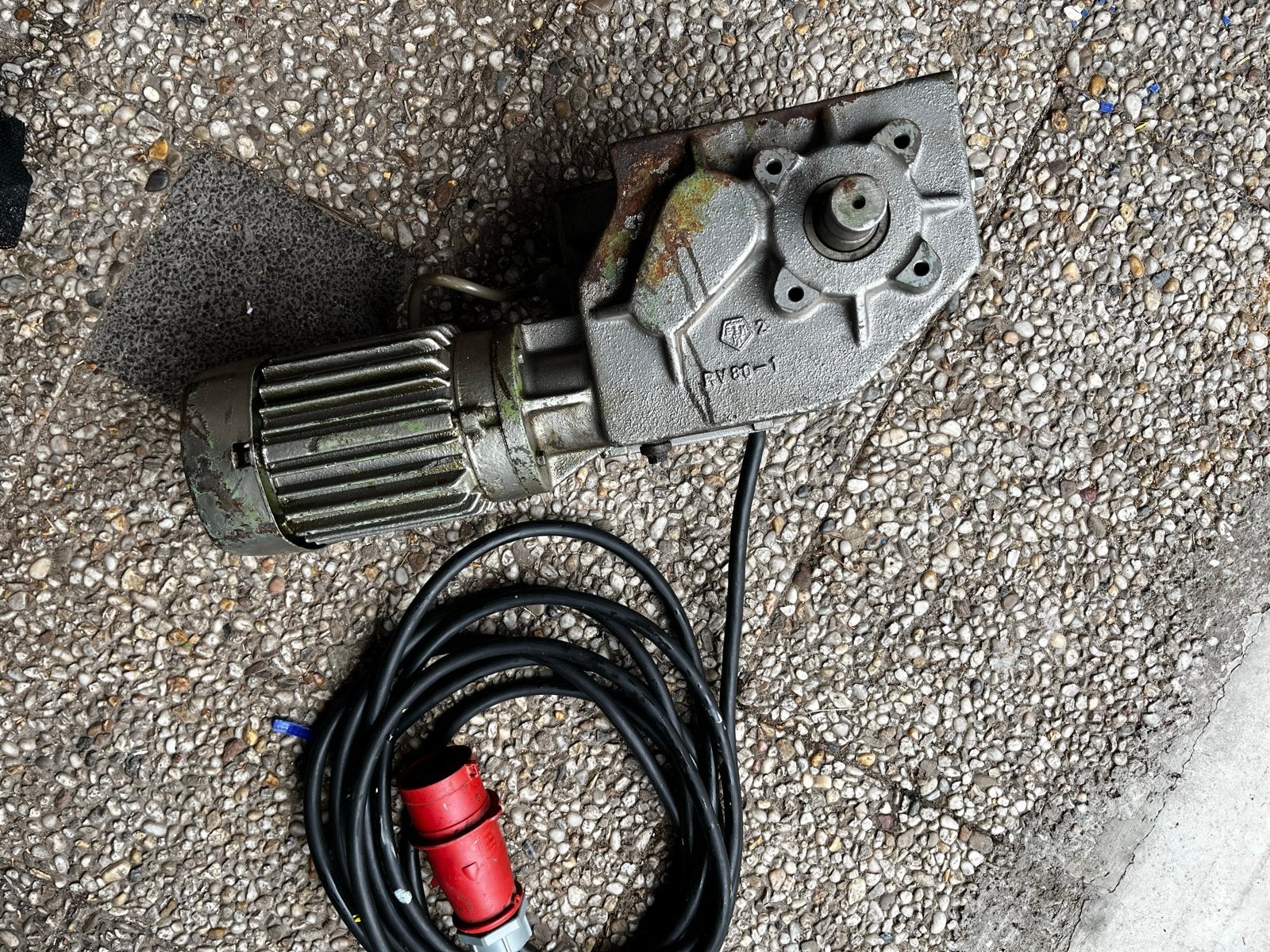 Gebruikte EKF RV 80 motor met vertragingskast - 750W, Ophalen, Gebruikt