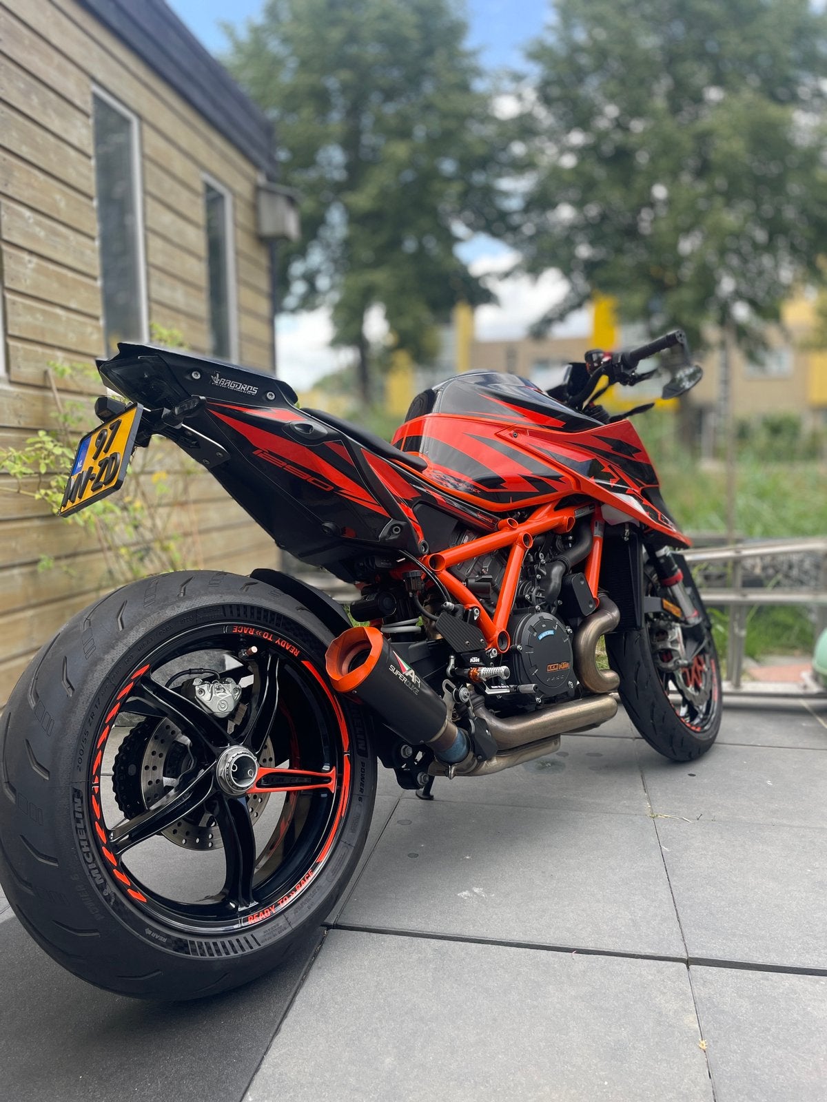 KTM Superduke 1290 R |Techpack | 12,300km | Austin racing, Motoren, 2 cilinders, Motorrijbewijs A, Gebruikt, Particulier