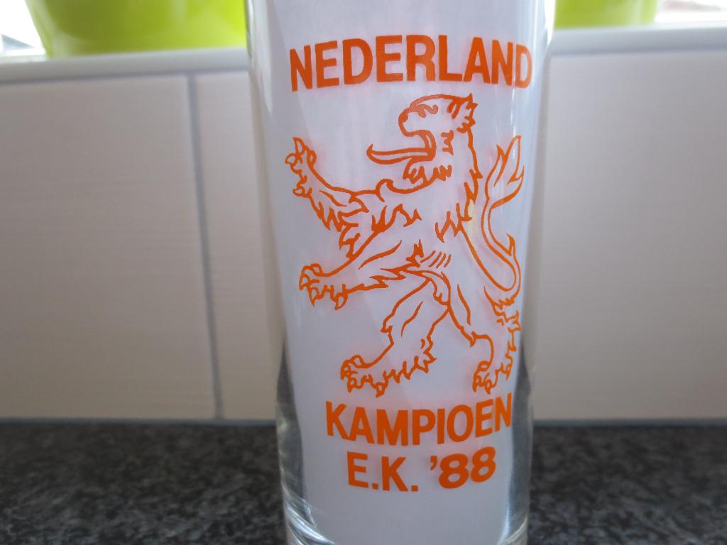 Glas EK voetbal 1988, Verzamelen, Ophalen of Verzenden, Zo goed als nieuw, Frisdrankglas