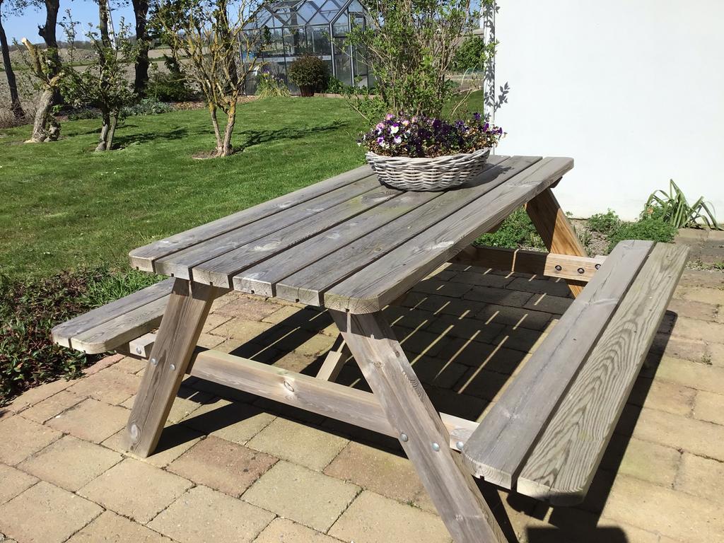 Picknicktafel, Tuin en Terras, Ophalen, Zo goed als nieuw, Rechthoekig, Hout