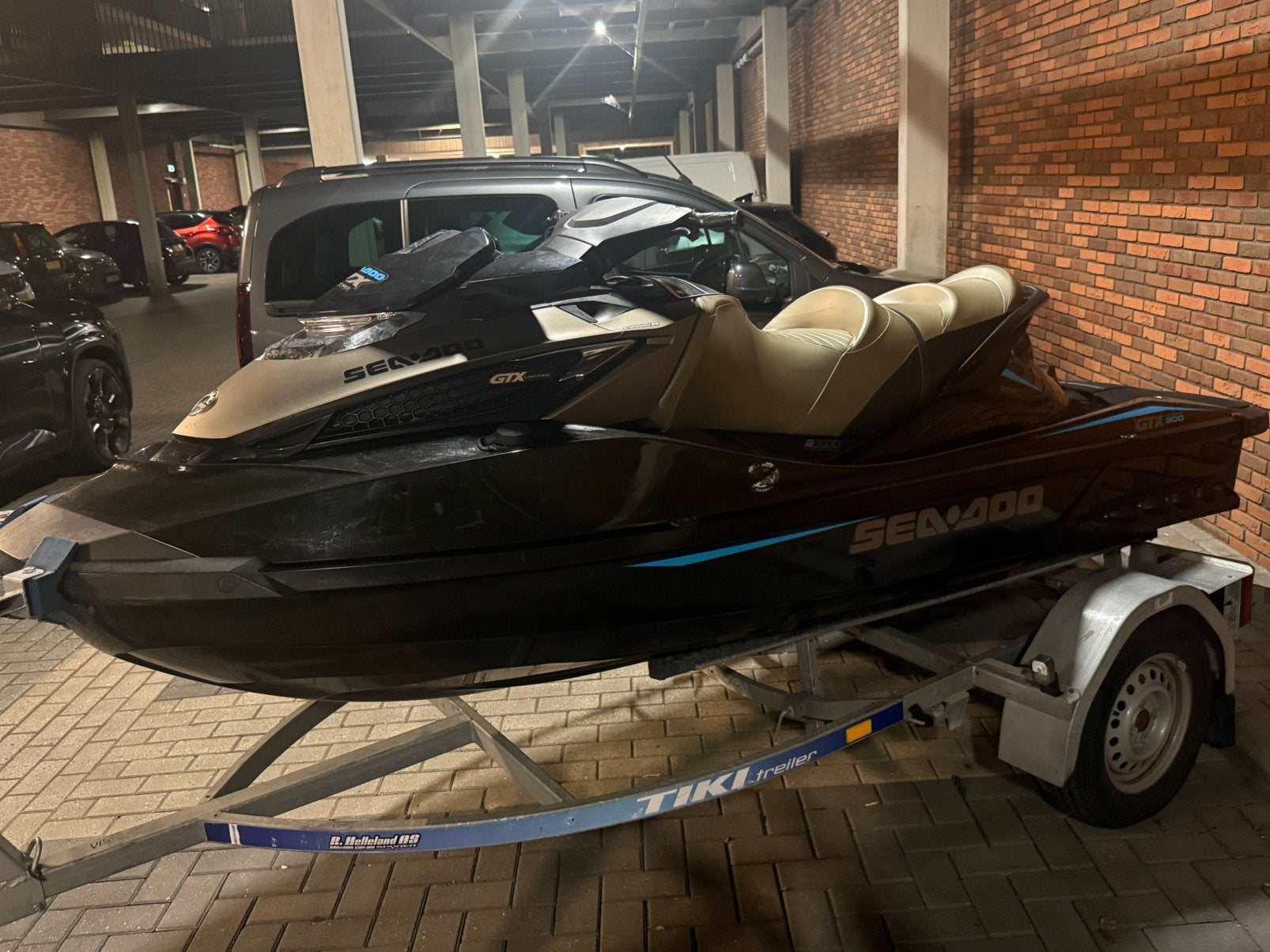 Sea-Doo GTX 300 Limited jetski, Watersport en Boten, Jetski's en Waterscooters, Ophalen, Zo goed als nieuw, Benzine, 200 pk of meer