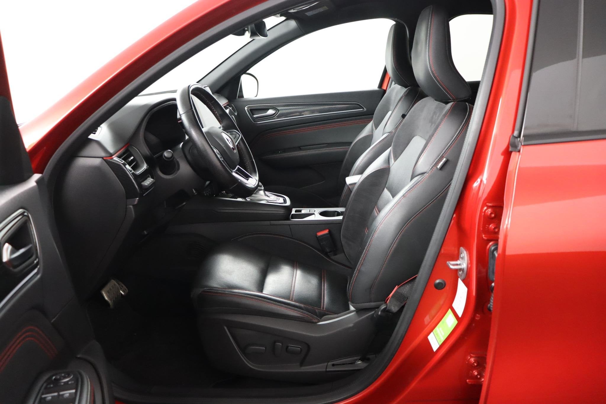 Renault Arkana 1.6 E-Tech Hybrid 145 R.S. Line | NAP | Stoel, Auto's, Renault, Arkana, Gebruikt, 760 kg, Hybride Elektrisch/Benzine
