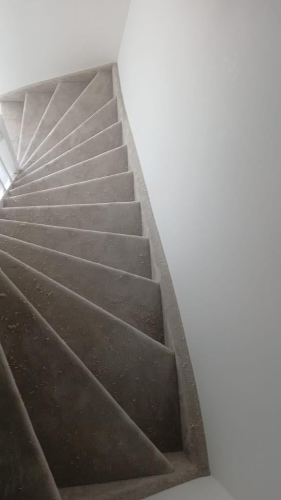 Trap Stofferen v.a. €699 | Luxe Tapijt & Vakwerk Snel, Huis en Inrichting, Stoffering | Vloerbedekking, Ophalen of Verzenden, Zo goed als nieuw