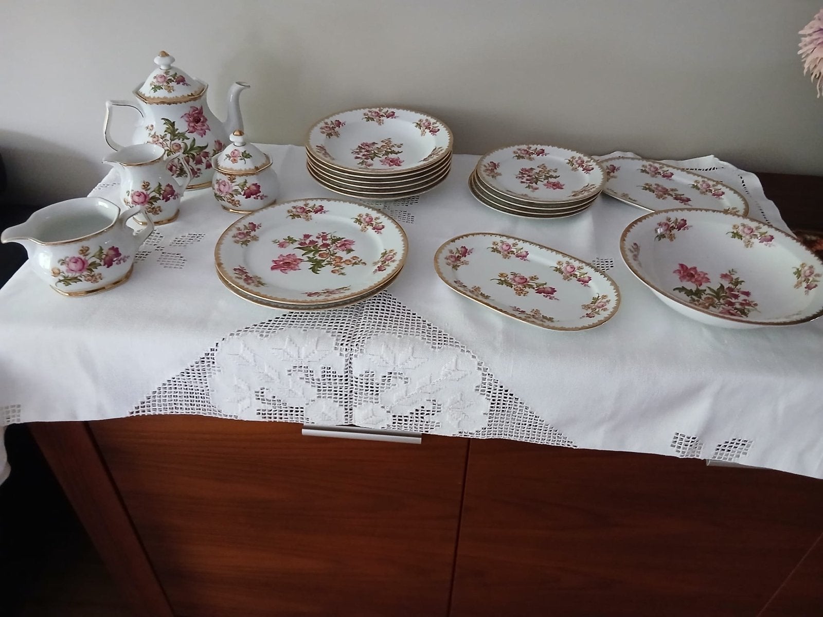 19-delig Royal Bavaria servies met roze bloemmotief, Ophalen of Verzenden
