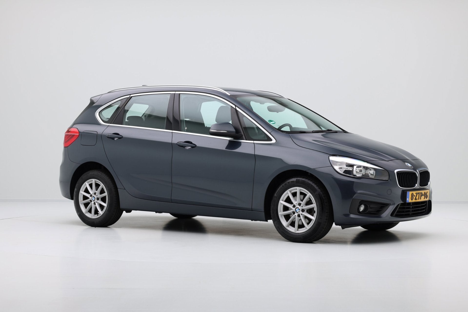BMW 2-serie Active Tourer 218d Essential Navi|Clima|LMV, Auto's, Voorwielaandrijving, Euro 6, 150 pk, Origineel Nederlands