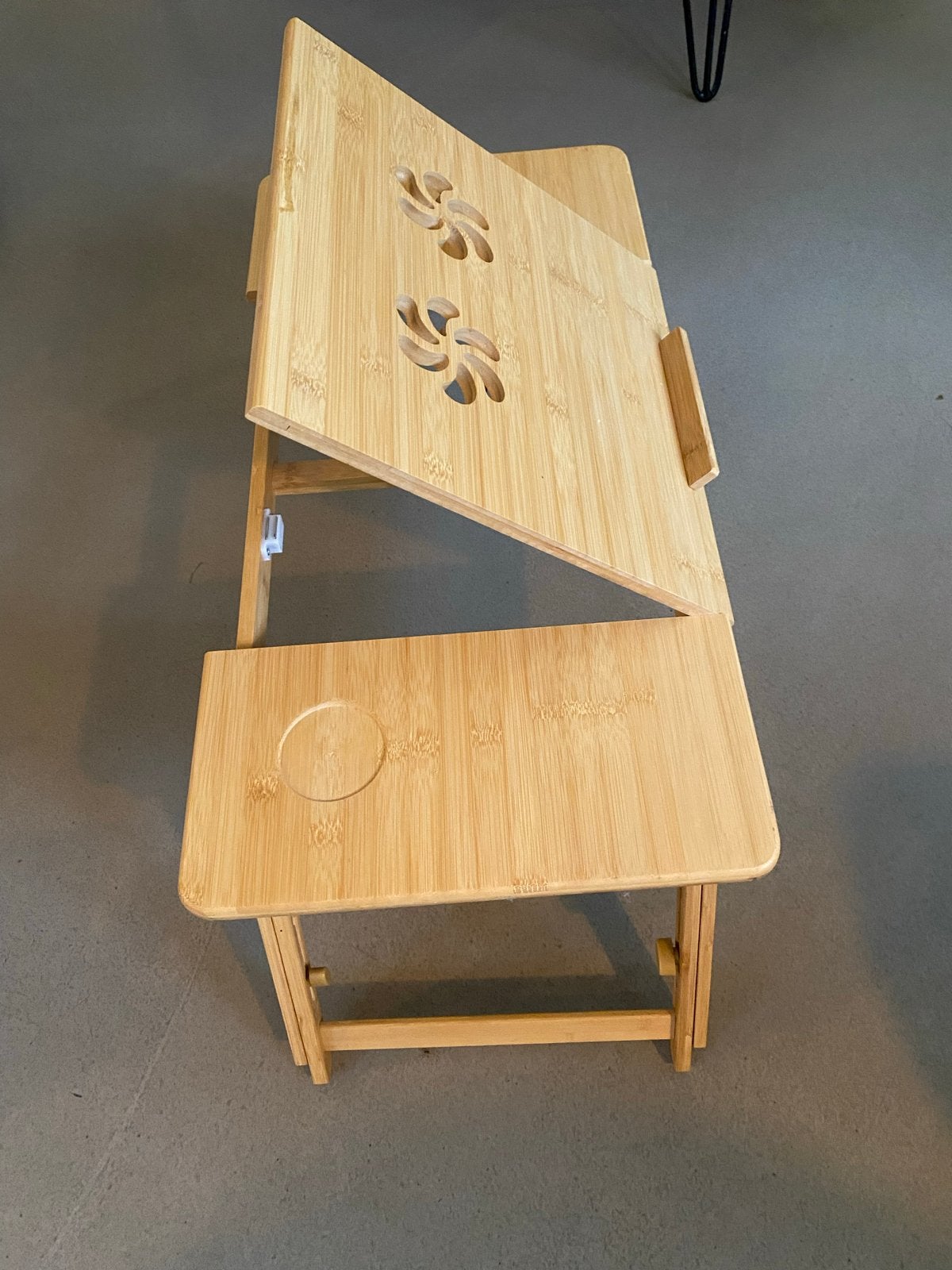 Verstelbaar Houten Bedtafeltje / Laptoptafel, Ophalen, Minder dan 45 cm, 55 tot 75 cm, Zo goed als nieuw